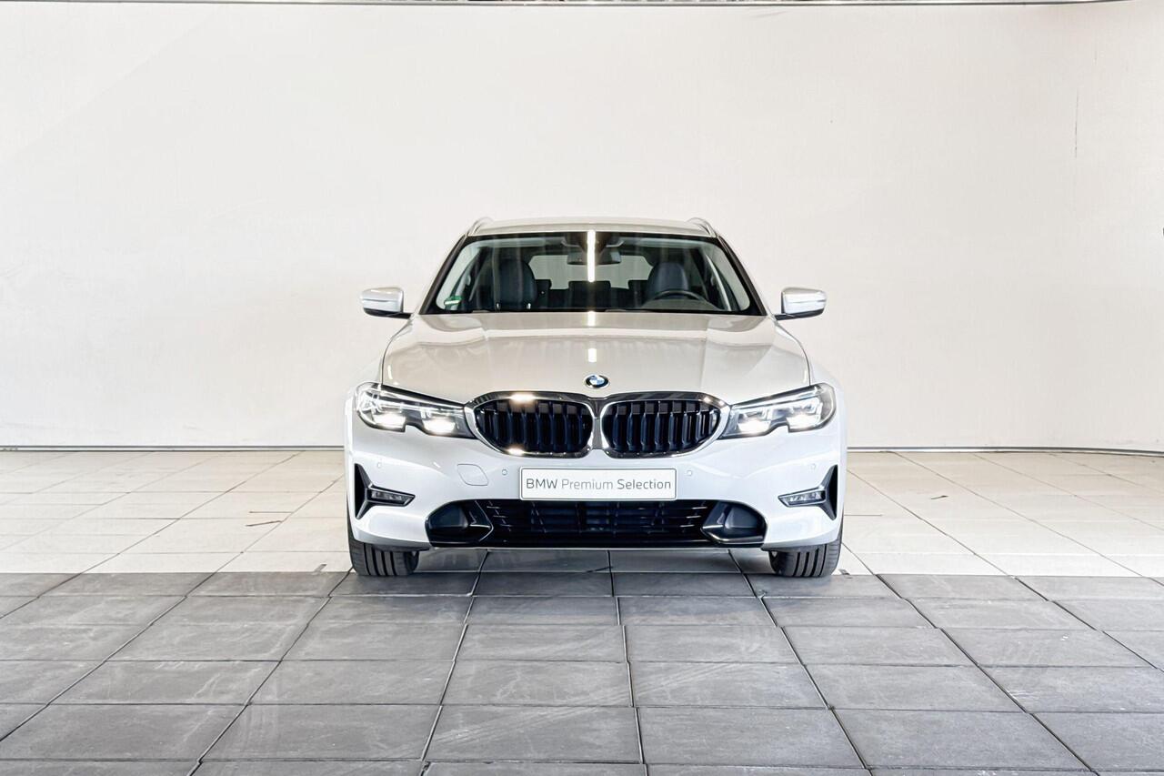 BMW 3-SERIE Touring 320i Executive Edition Model Sport Line Aut.