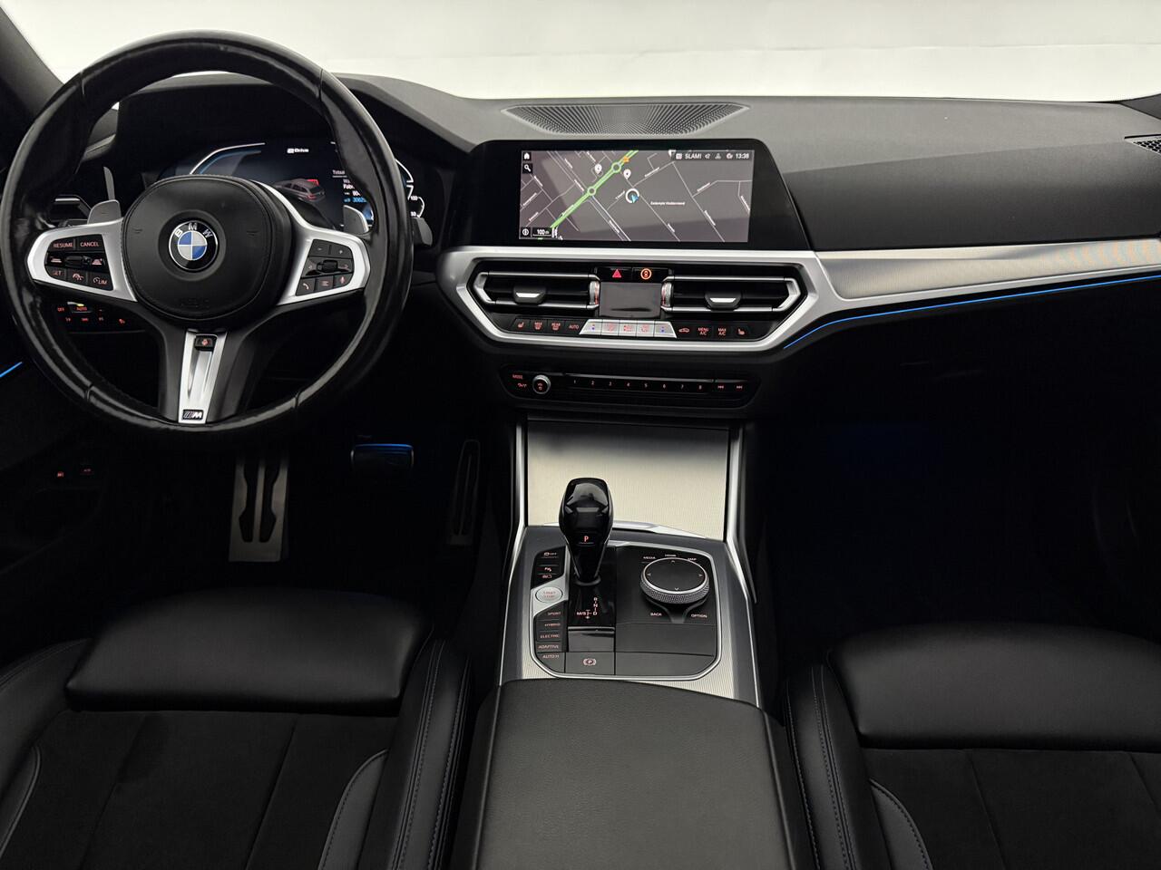 BMW 3-SERIE 330e xDrive Touring M-Sport | SOH: 91% | Pano | H/K | Memory | Trekh. | Stoel/Stuur verw. | Sfeer | Virtual | Camera | Carplay | Adap. Cruise