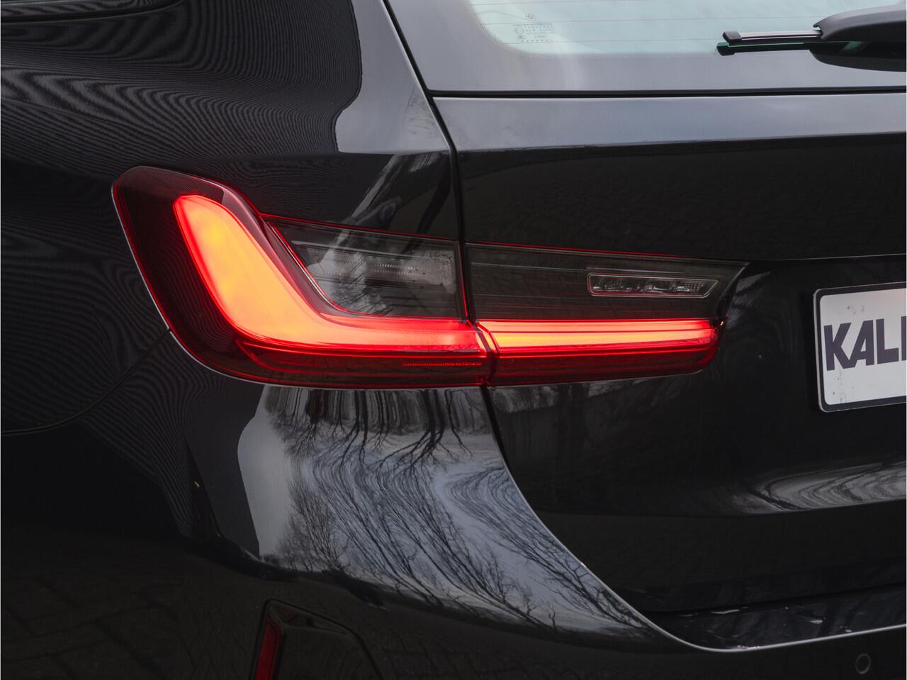 BMW 3-SERIE Touring 330e xDrive M-Sport - LCI 2 - Pano - Driving Ass Prof - Trekhaak