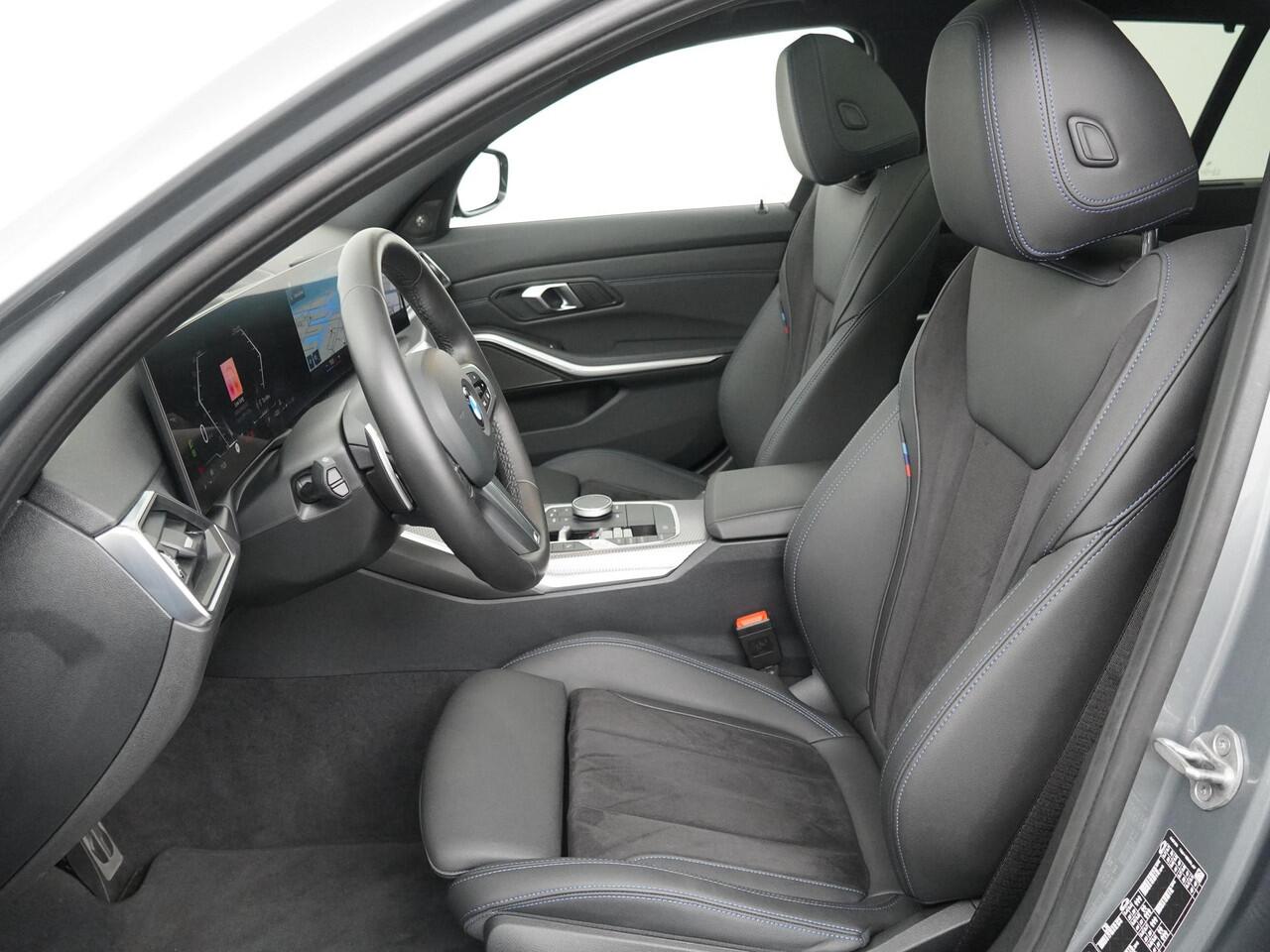 BMW 3-SERIE Touring M340i xDrive | M-Sportpakket | Panoramdak | Harman Kardon |