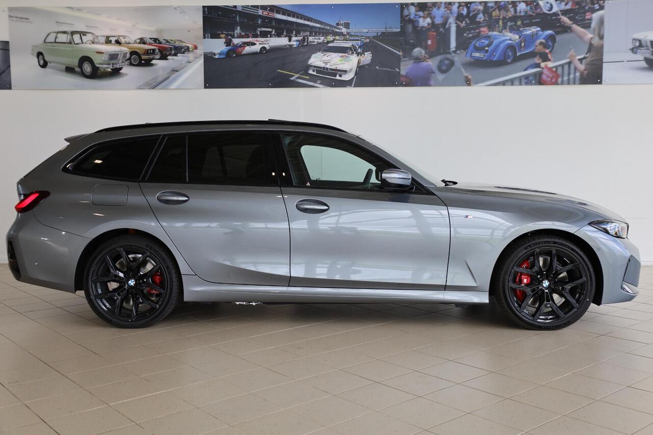 BMW 3-SERIE Touring 330e M Sportpakket Pro | Panoramadak | Active Cruise Control | Elektr. Trekhaak