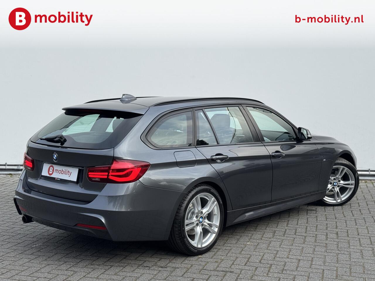 BMW 3-SERIE Touring 318i High Executive M-Sport Apple CarPlay | Leer | Navigatie | Cruise Control | Stoelverwarming