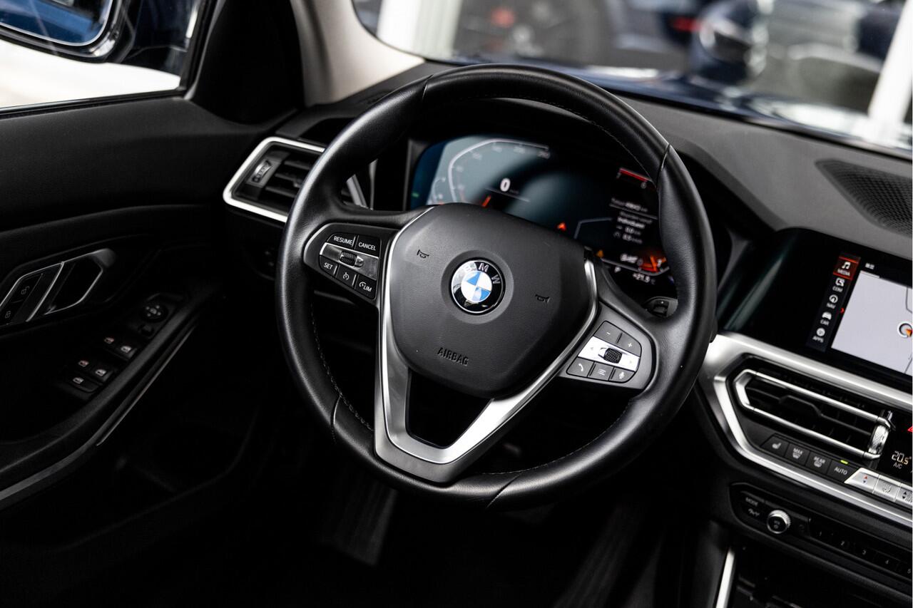 BMW 3-SERIE 318i Business Edition Plus | E-Trekhaak | NL Auto