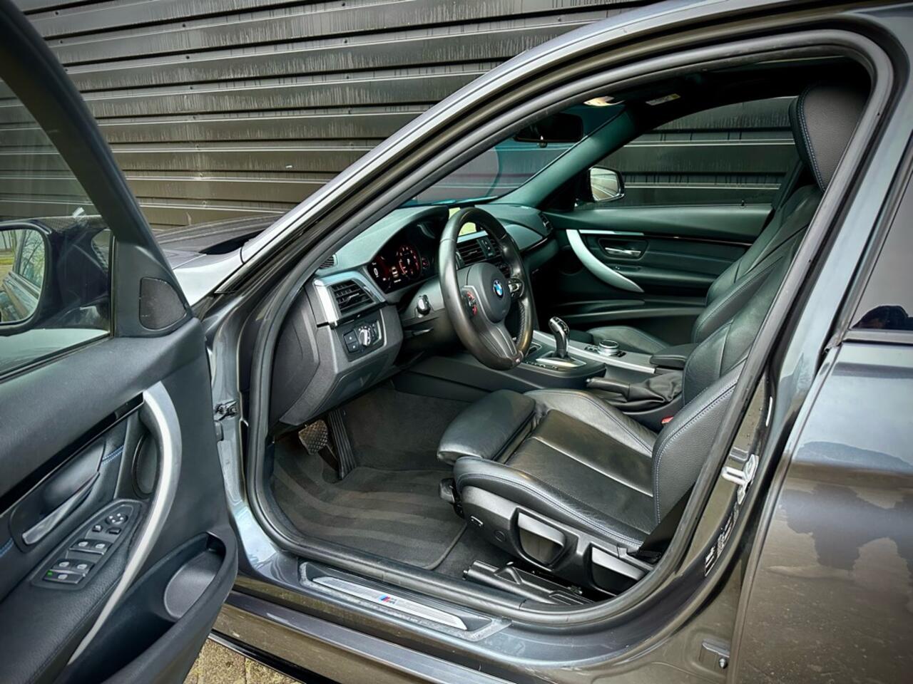 BMW 3-SERIE 320i M-PERFORMANCE DAK|M STOEL|VIRTUAL|CAMERA|CARPLAY