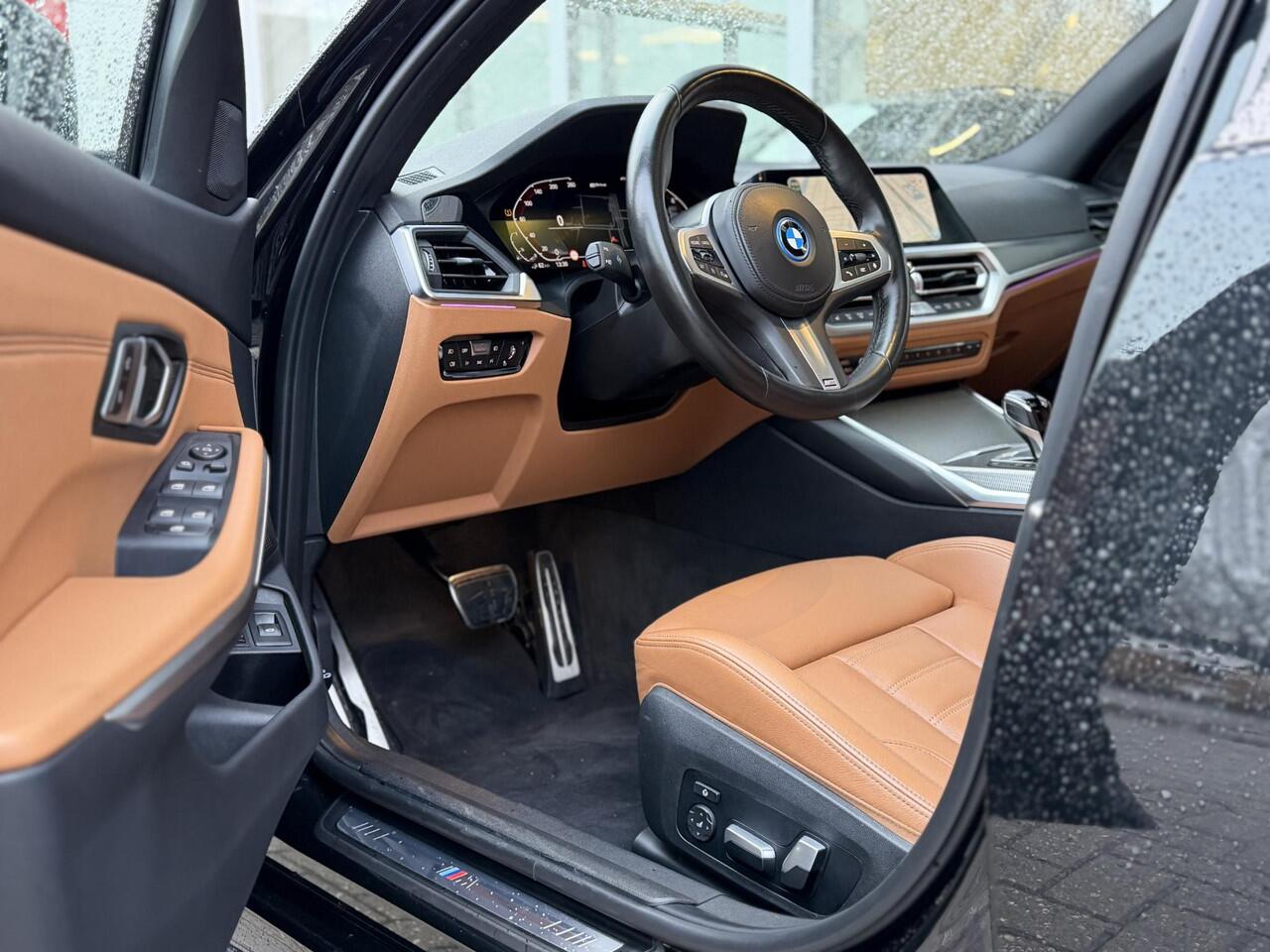 BMW 3-SERIE 330e High Ex. M-Sport Plus |Schuif/kantel dak|M-Seats|Memory|19"|HiFi