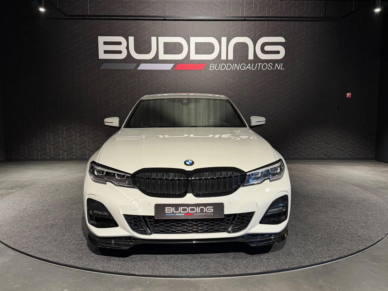 BMW 3-SERIE 318i High Exe Edition | M-performance | Leder | CarPlay