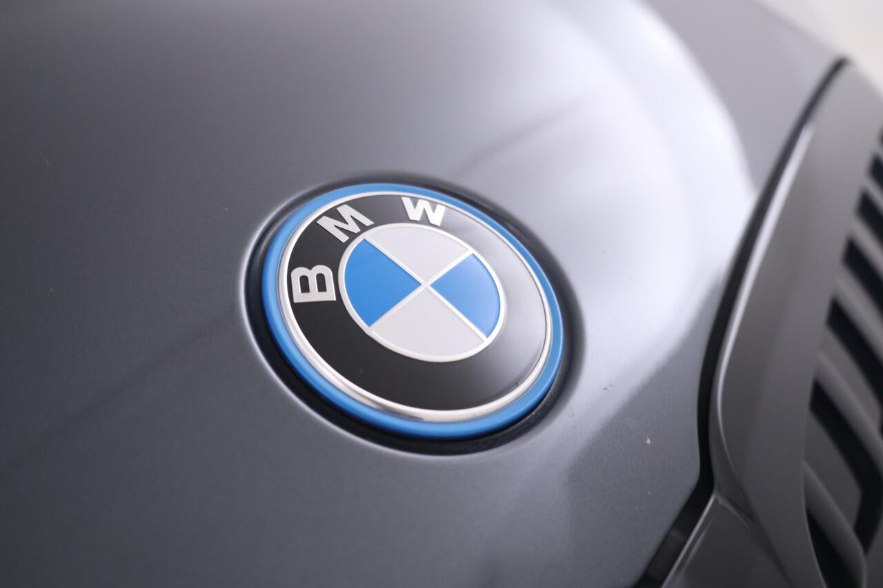 BMW 3-SERIE 320e Business Edition Plus Automaat, Digital dash, M-Sport pakket!