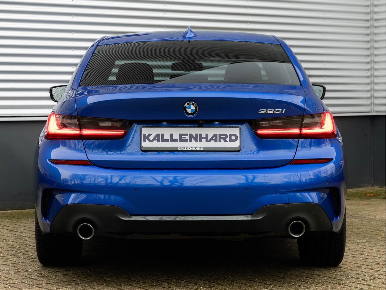 BMW 3-SERIE 320i M-Sport - Camera - Hifi - 19 inch - Live Cockpit Prof