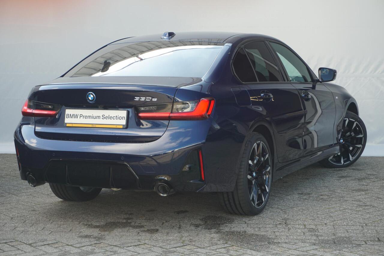 BMW 3-SERIE 330e M Sport Pro | Innovation Pack | Harman Kardon | Comfort Access | Trekhaak | Stoel & Stuurverwarming