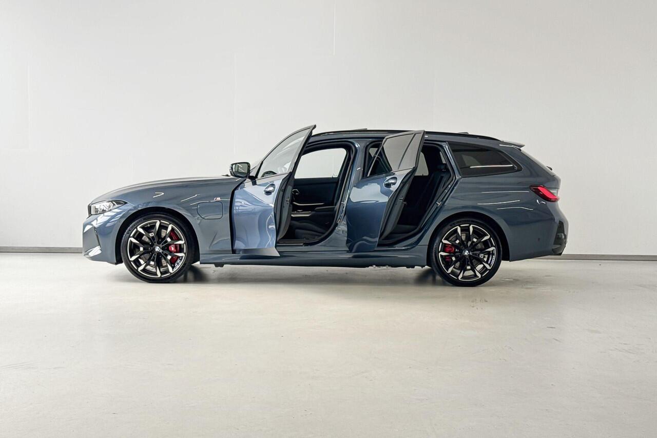 BMW 3-SERIE Touring 330e