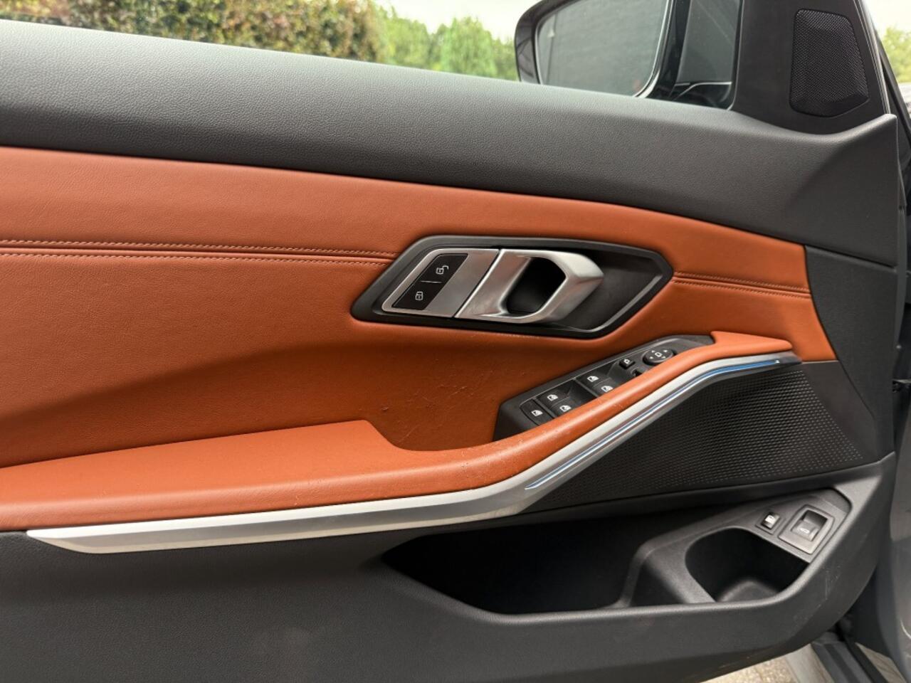 BMW 3-SERIE 320e M-Sport,Pano,Tartufo Leder,Trekhk Elekt,LED,Adapt Cruise,