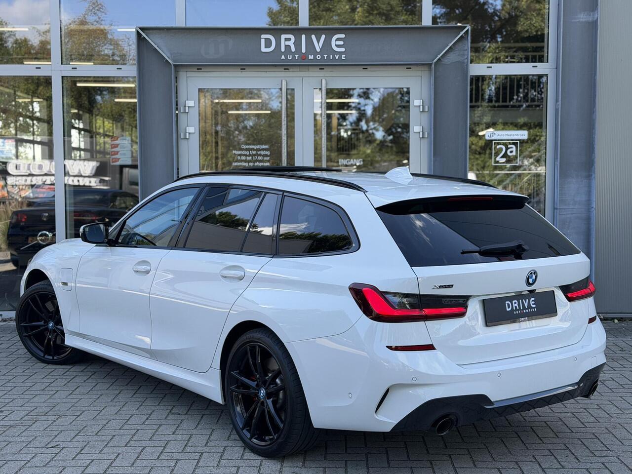 BMW 3-SERIE Touring 320e xDrive High Ex M-Sport|SOH92%|Pano|Laser|M-seats|Memory|CoPilot|HiFi|HUD|Trekhaak