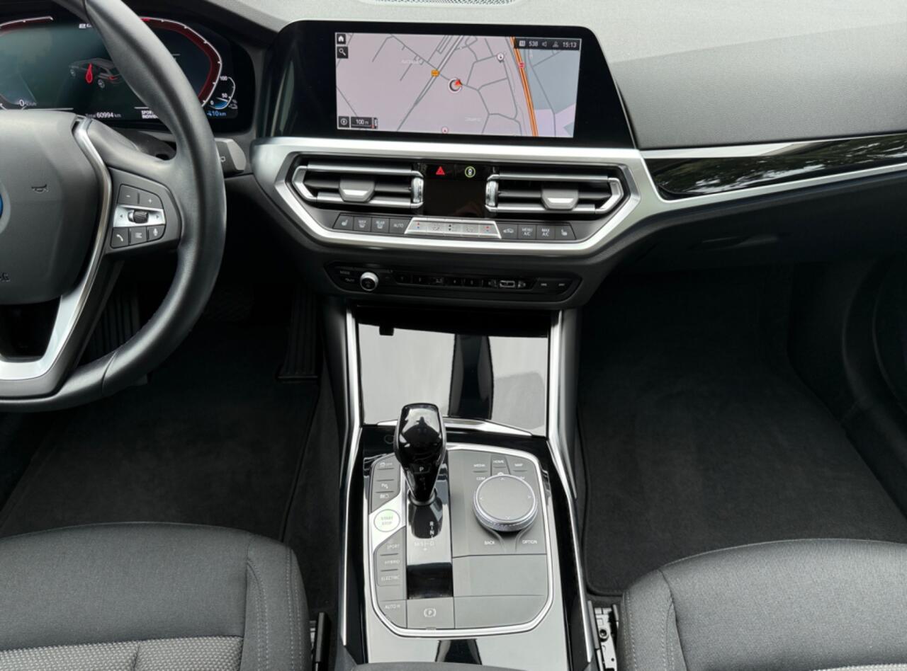 BMW 3-SERIE 320e xDrive Business Edition Plus I Navi I Keyless