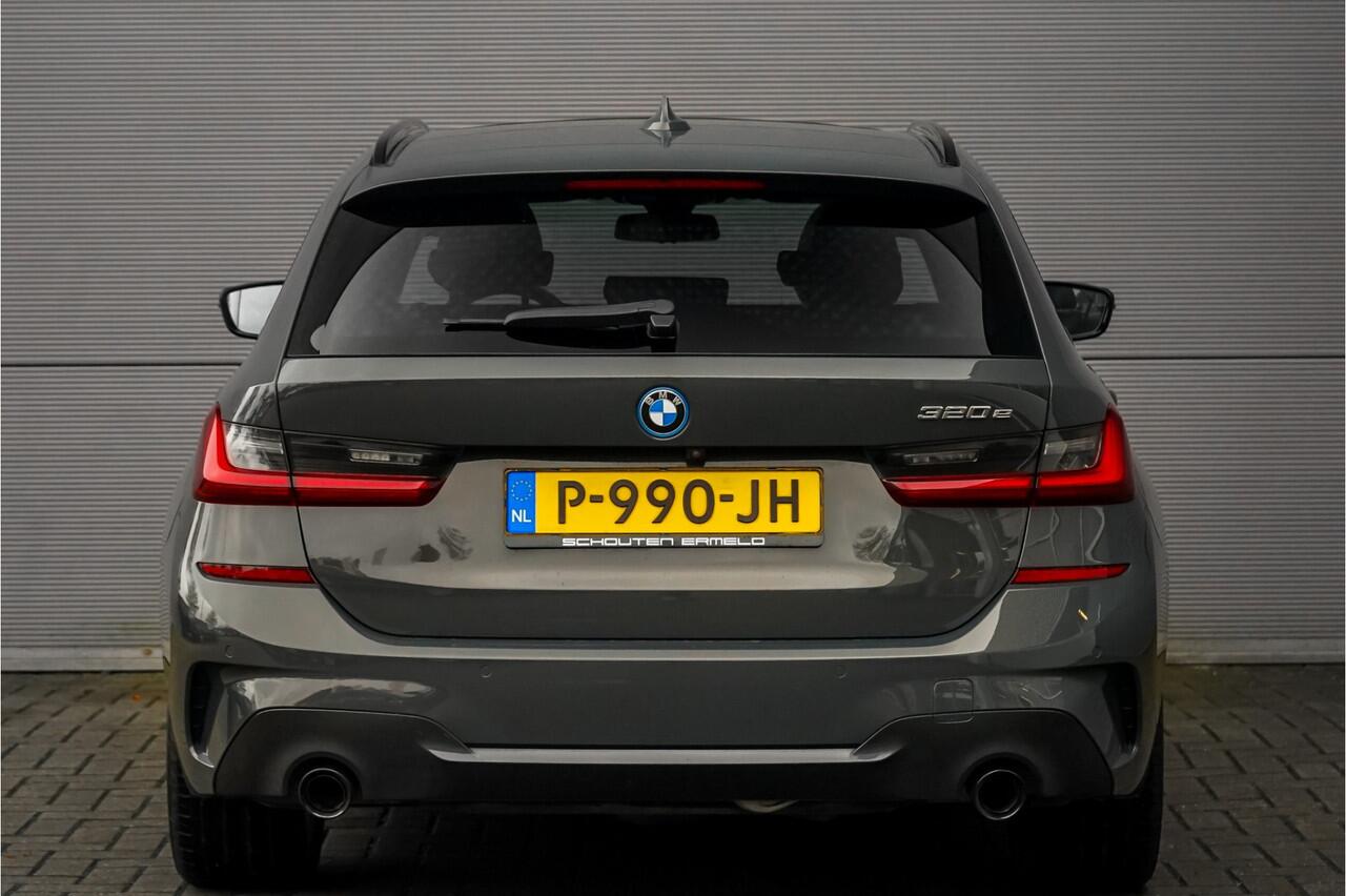 BMW 3-SERIE Touring 320e M-Sport Dravitgrau Pano Leder Trekhaak 19"