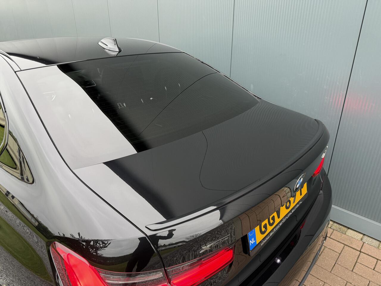 BMW 3-SERIE M340i Automaat X-Drive High Executive Sedan