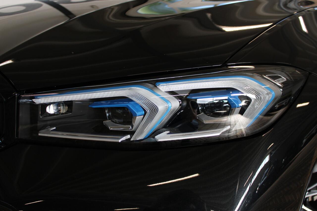 BMW 3-SERIE Touring 320e M-Sport | Incl. 12 maanden garantie | Assisted driving | Trekhaak uitklapbaar | Stoel/stuurverwarming | Climate control | Apple carplay/Android auto | Dealeronderhouden |