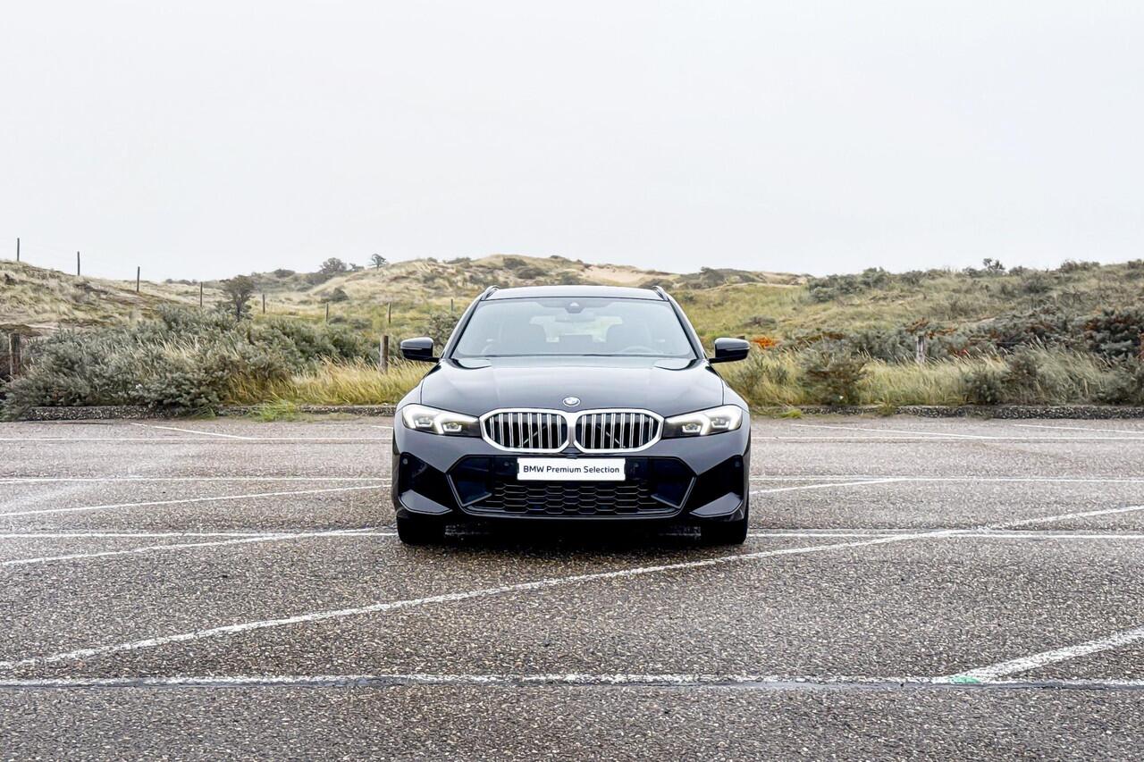 BMW 3-SERIE Touring 318i | M Sport | Stoelverwarming | Trekhaak |