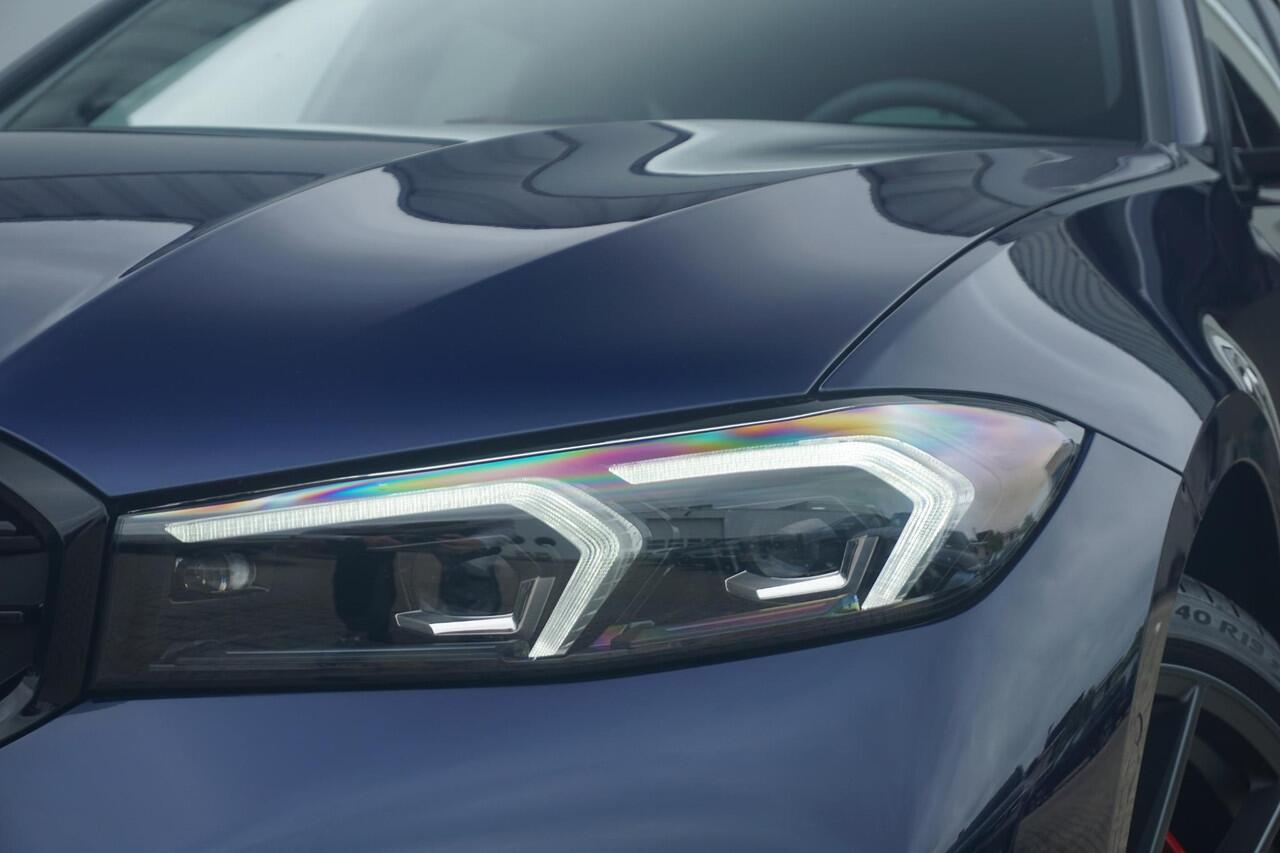 BMW 3-SERIE Touring 330e | M Sportpakket Pro | Comfort Pack | M Performance velgen | Comfort Access |