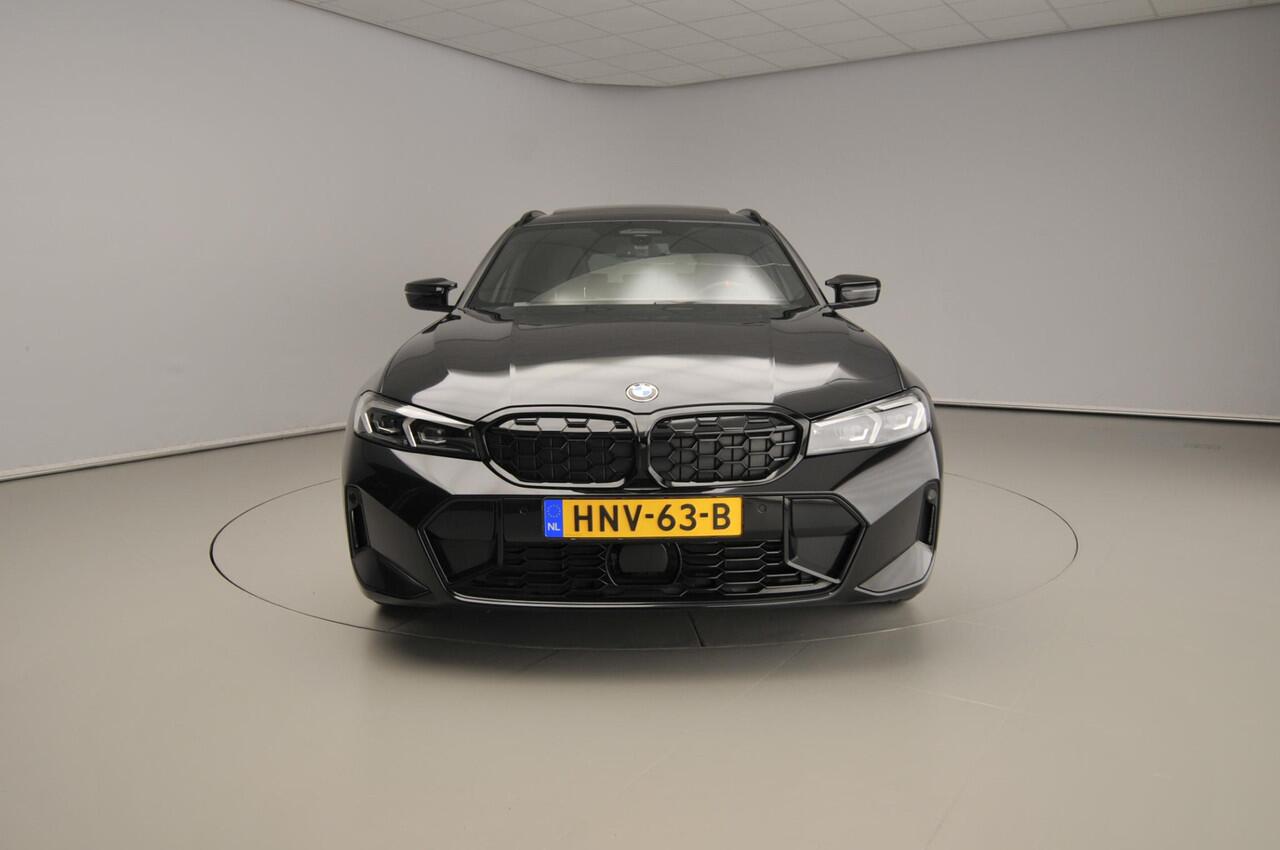 BMW 3-SERIE Touring M340i xDrive | M-Sportpakket | LED | Leder | HUD | Schuifdak | Active cruise | Elektr. zetels | DAB | Harman-kardon sound | Alu 19 inch