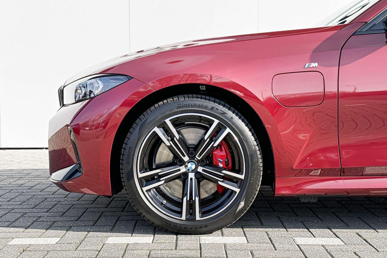 BMW 3-SERIE Touring 330e | Selections | M Sport | HiFi