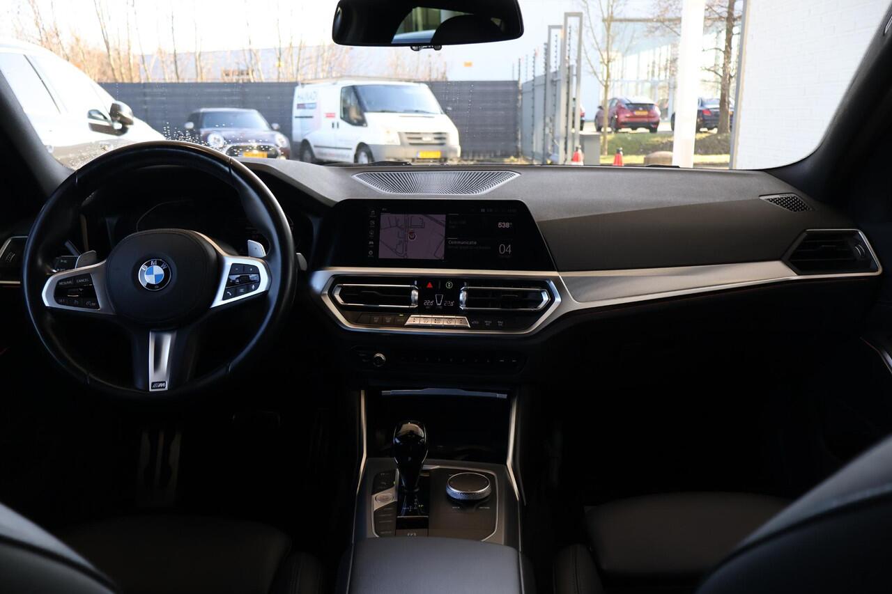 BMW 3-SERIE Touring 318i Business Edition