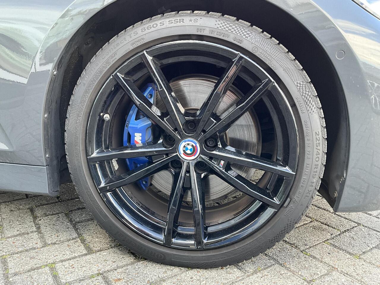 BMW 3-SERIE Touring 318i 2.0 M Sport Individual Dravitgrau 50 Jahre