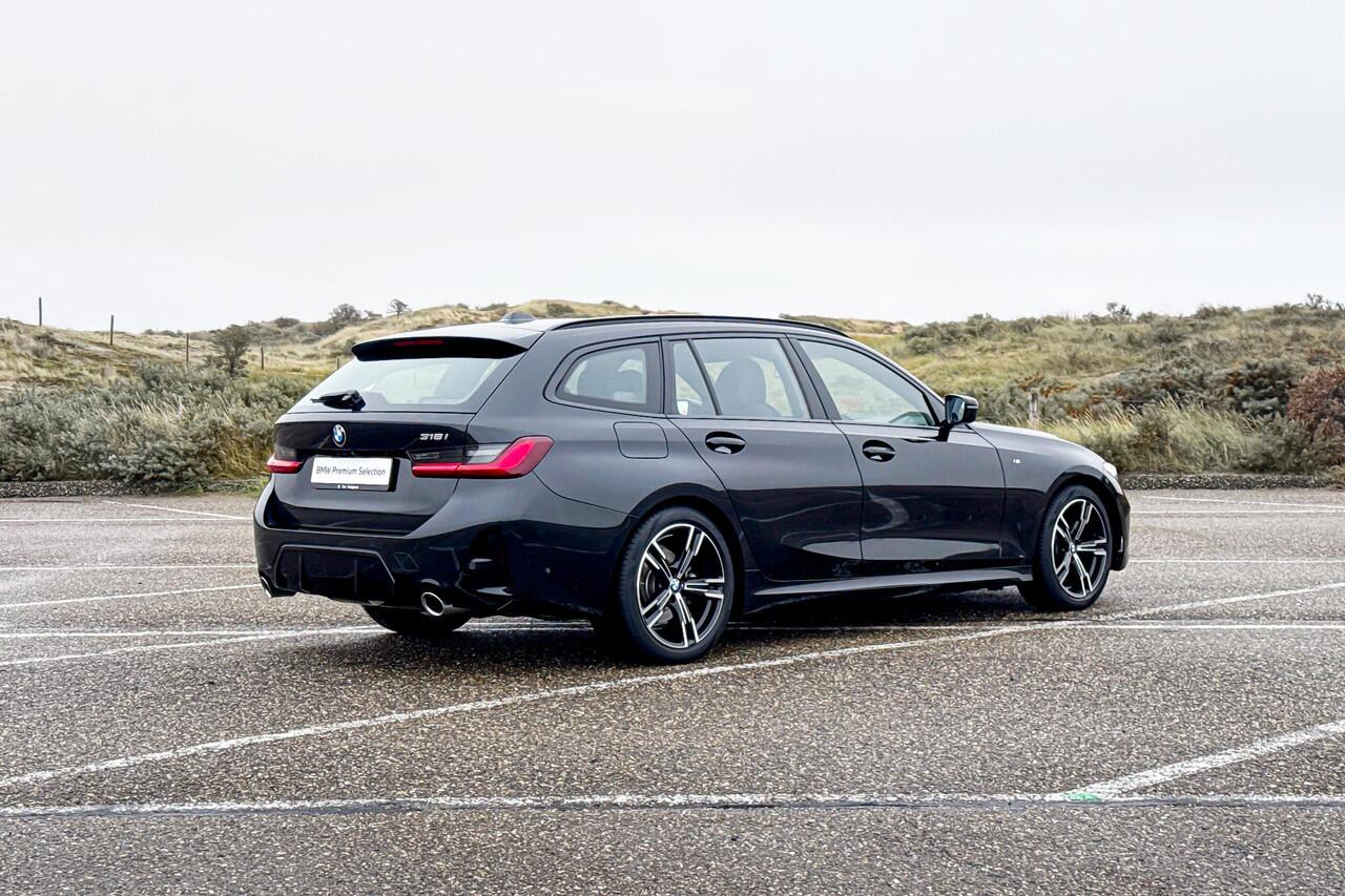 BMW 3-SERIE Touring 318i | M Sport | Stoelverwarming | Trekhaak |