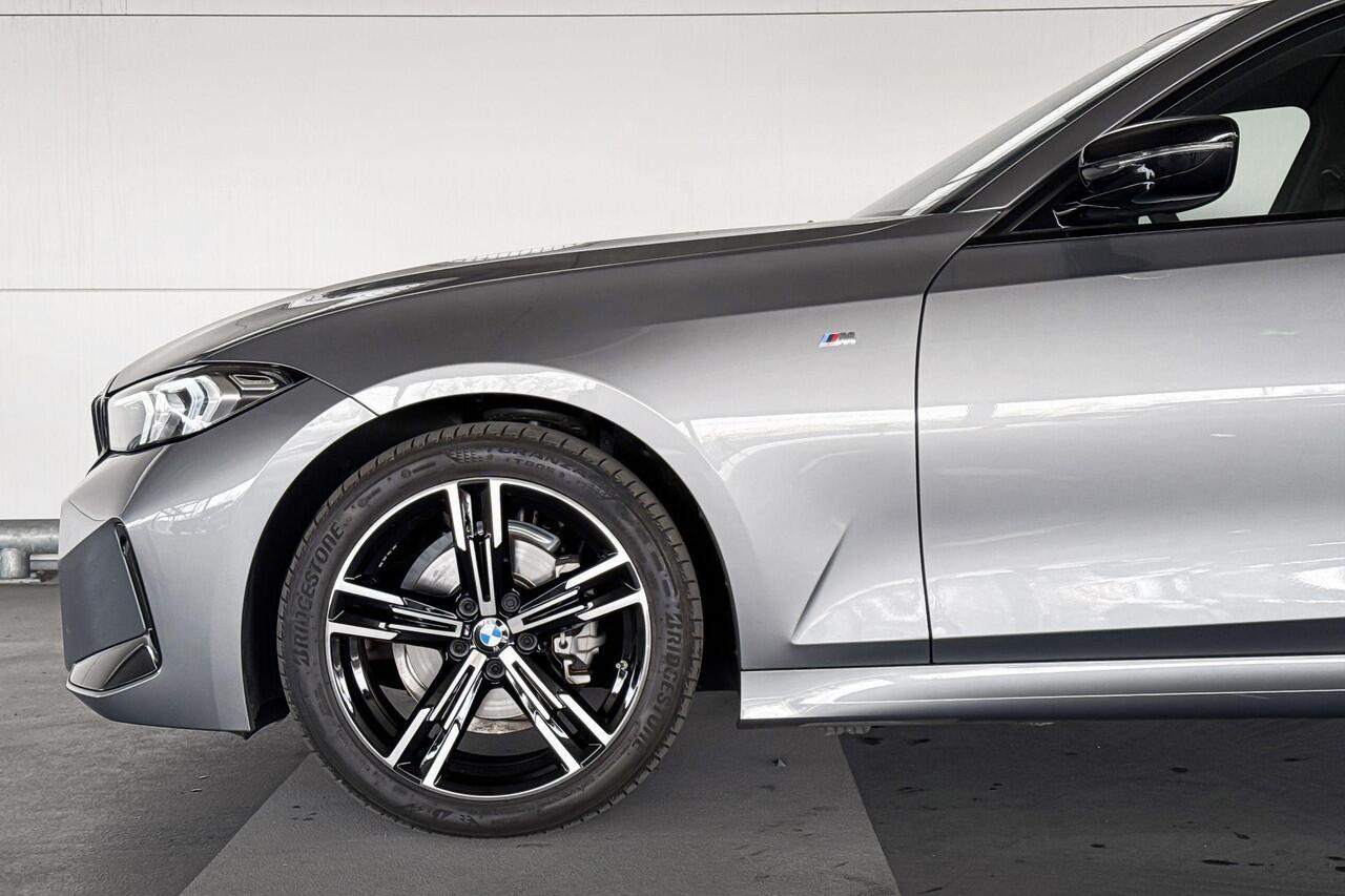 BMW 3-SERIE Sedan 318i | M-Sport | Travel Pack | Entertainment Pack | Schuif-/kanteldak | Selections