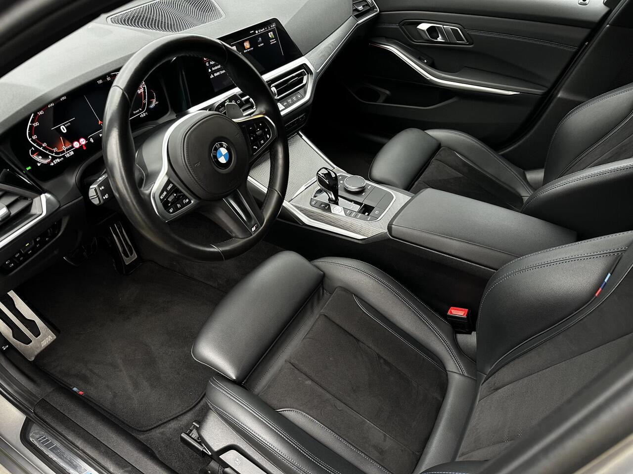 BMW 3-SERIE Touring 320i Corporate Executive | M-Sport onderstel | Sporstoelen | Trekhaak |