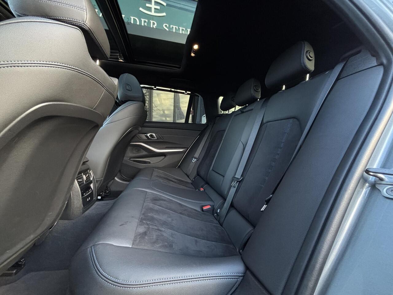 BMW 3-SERIE Touring 320e Business Edition Plus M Sport | Performance Style Bodykit | Schuifdak | Stoel-Stuur verwarming