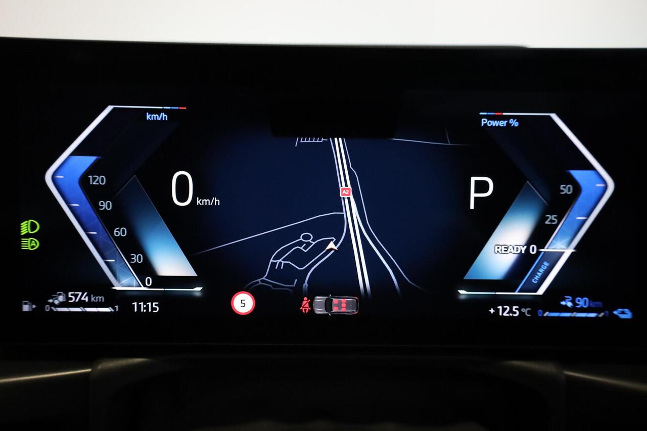 BMW 3-SERIE Touring 330e Individual Lak | M Sportpakket Pro | Innovation Pack | Comfort Pack | Panoramadak | Trekhaak