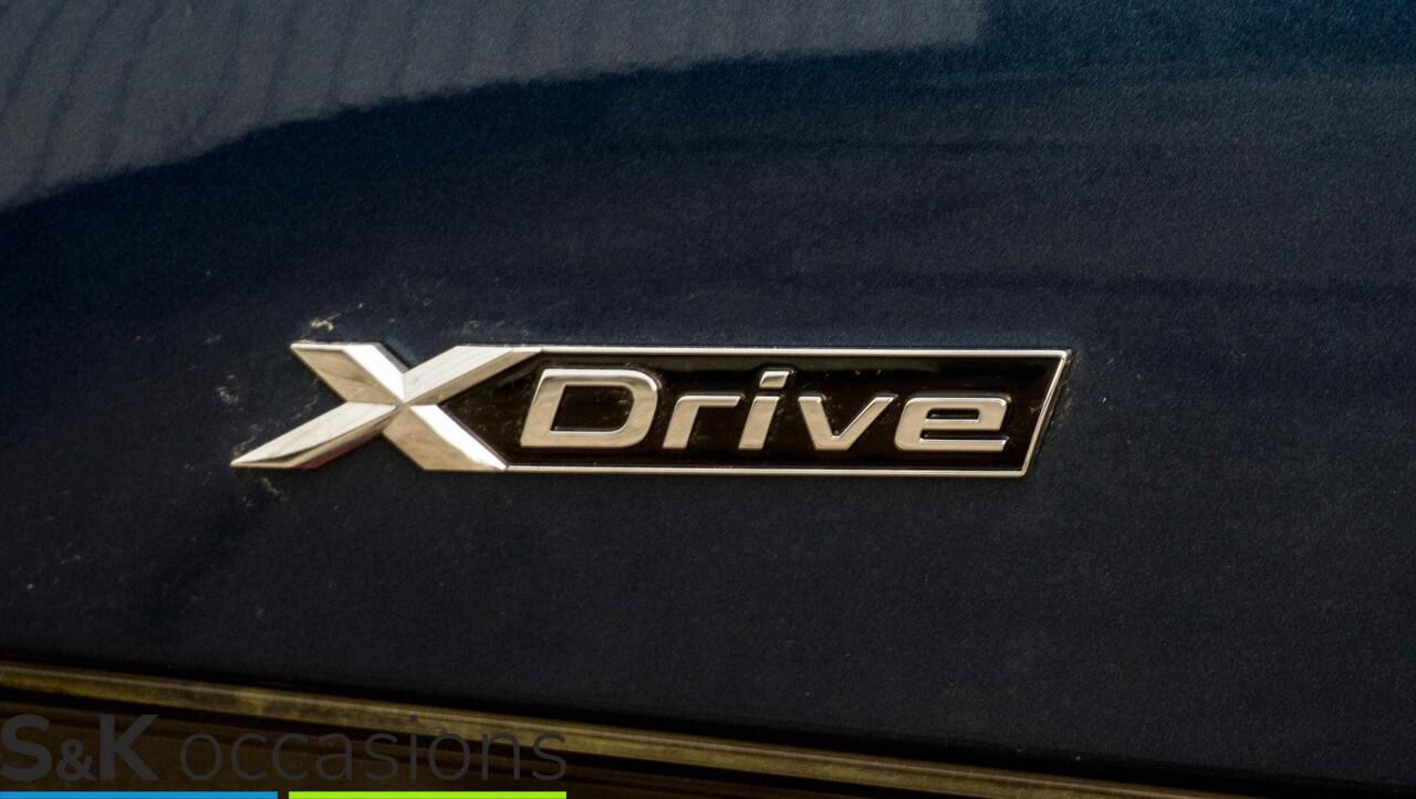 BMW 3-SERIE Touring 330e xDrive Pano Led Leder Business Edition Plus