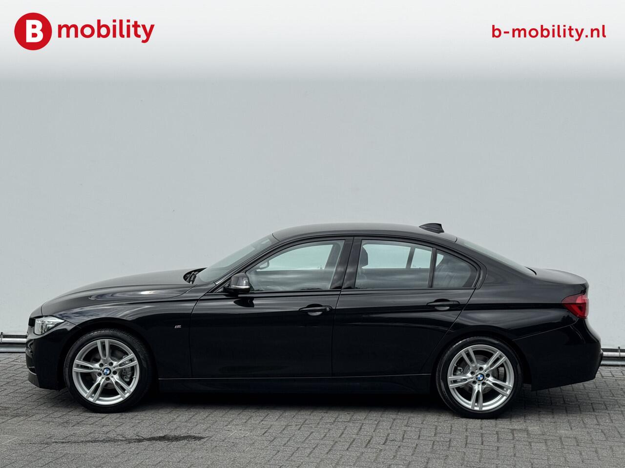 BMW 3-SERIE 318i High Executive M-Sport Edition Apple CarPlay | Navigatie | Sportstoelen | Stoelverwarming