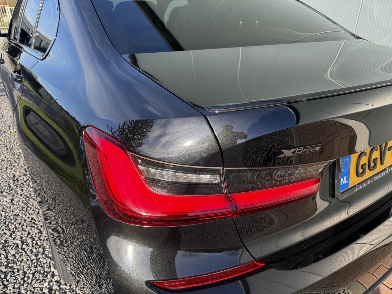 BMW 3-SERIE M340i Automaat X-Drive High Executive Sedan