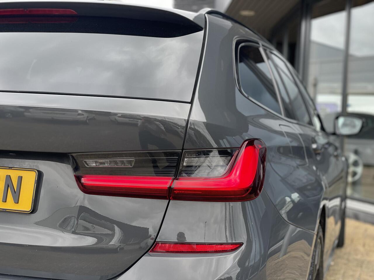 BMW 3-SERIE Touring 330e xDrive High Executive | LUXE VEEL OPTIES | Zeer nette staat | Tegen meerprijs interieur in zwart mogelijk |