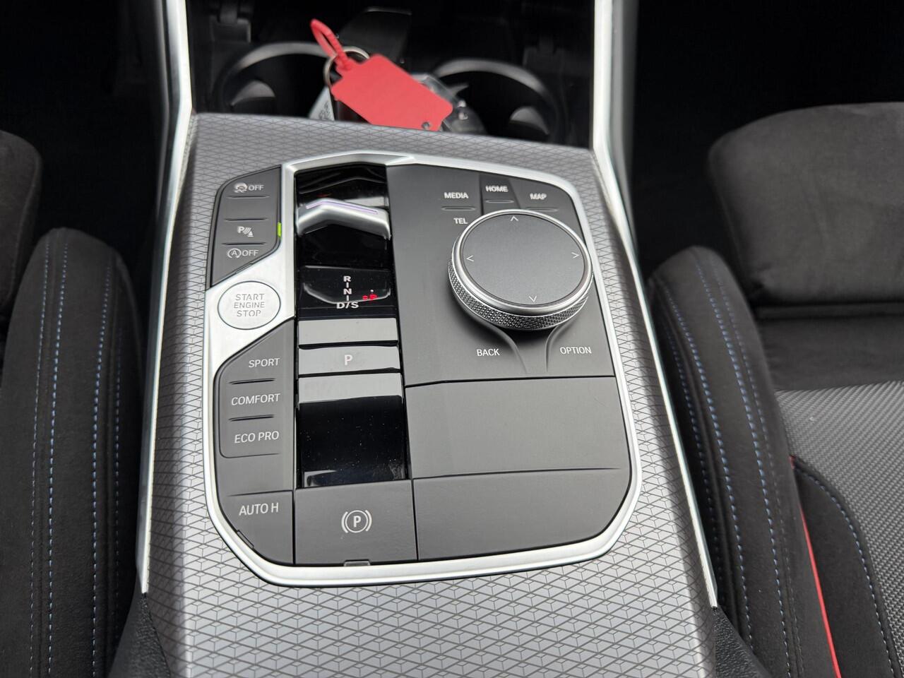 BMW 3-SERIE Touring 330i xDrive M-Sport