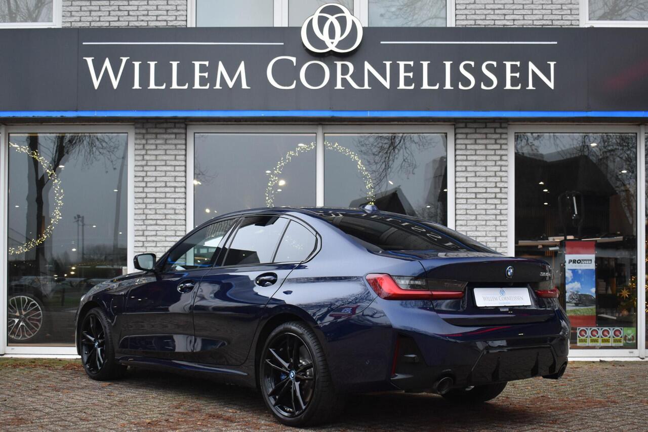 BMW 3-SERIE 320e M-Sport ACC Head Up Elc Stoelen Leder Camera