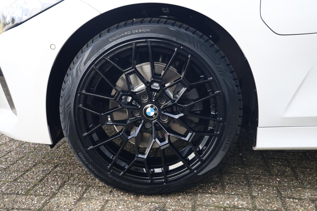 BMW 3-SERIE Touring 320e Executive Sport NAP|Sportst|Leder|Carplay|Curved|LCI