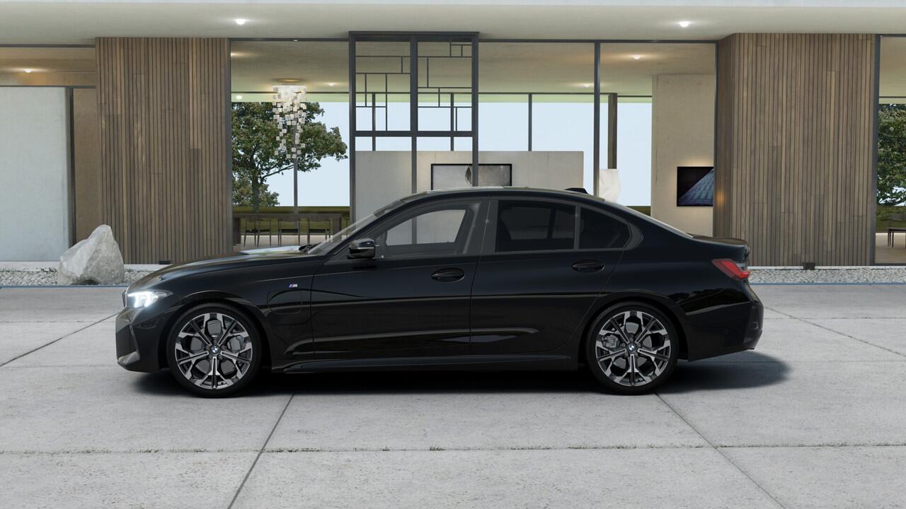 BMW 3-SERIE 330e M Sport Automaat / Schuif-kanteldak / Trekhaak / Sportstoelen / Achteruitrijcamera / Comfort Access / Parking Assistant / Stoelverwarming