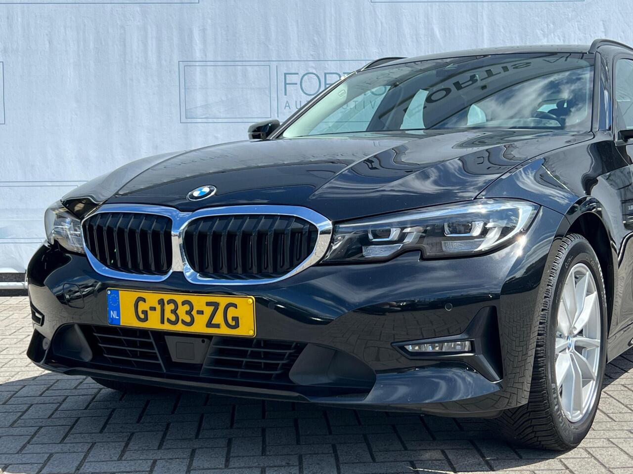 BMW 3-SERIE Touring 320i Executive Edition NL-AUTO | ACC |PARKEER CAMERA | NAVI |
