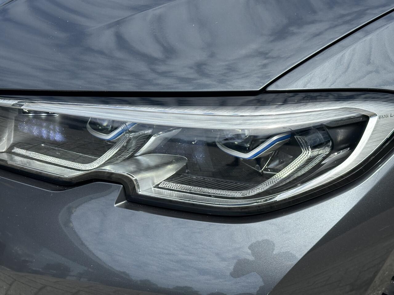 BMW 3-SERIE 330e Sportline 330 Schuifdak|Laser-LED |Leer|Stoelverw|HiFi