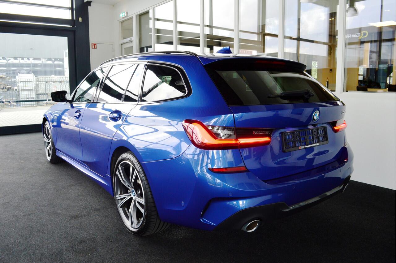 BMW 3-SERIE Touring 330e Hybride M-Sportedition | M-Stoelen !