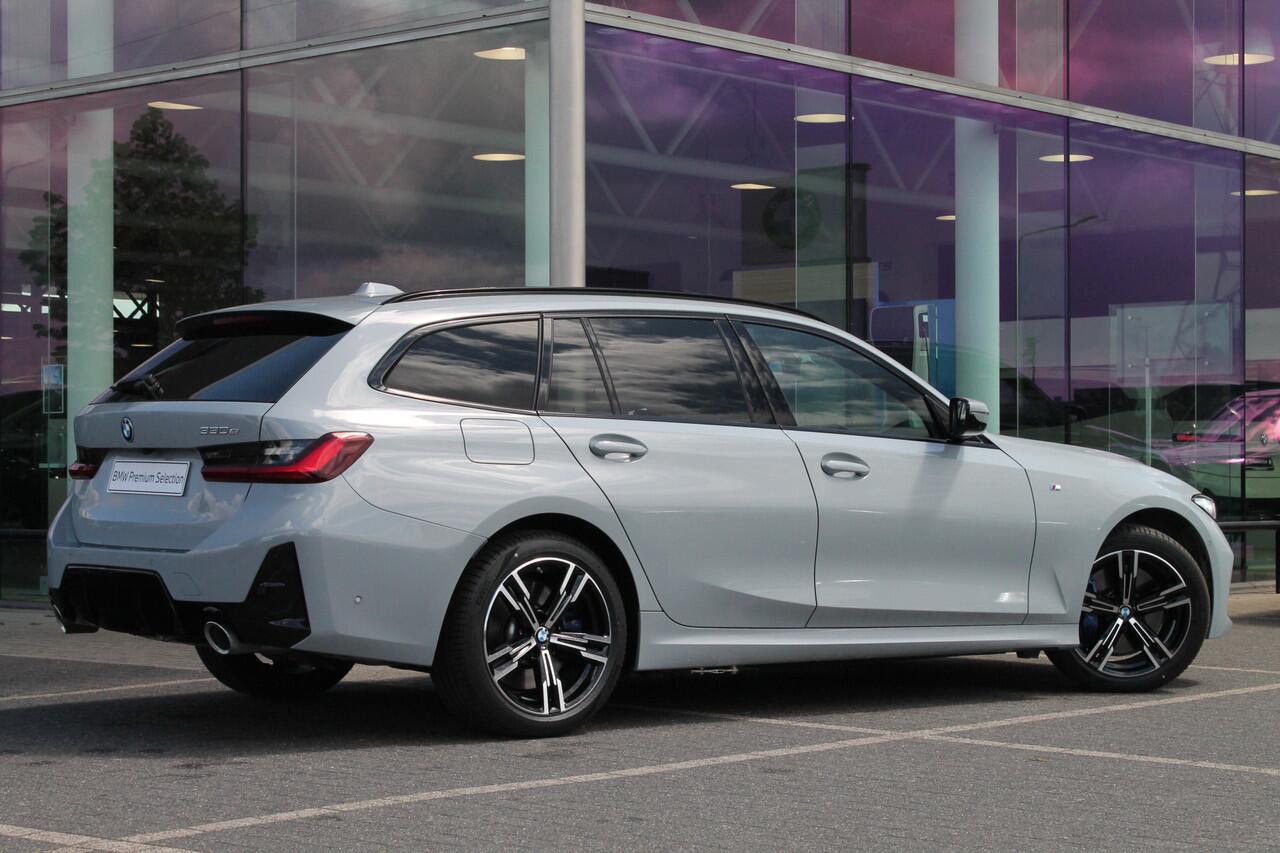 BMW 3-SERIE Touring 330e High Executive M Sport Automaat / Panoramadak / Trekhaak / Sportstoelen / Active Cruise Control / Adaptieve LED / Parking Assistant Plus / M Adaptief onderstel