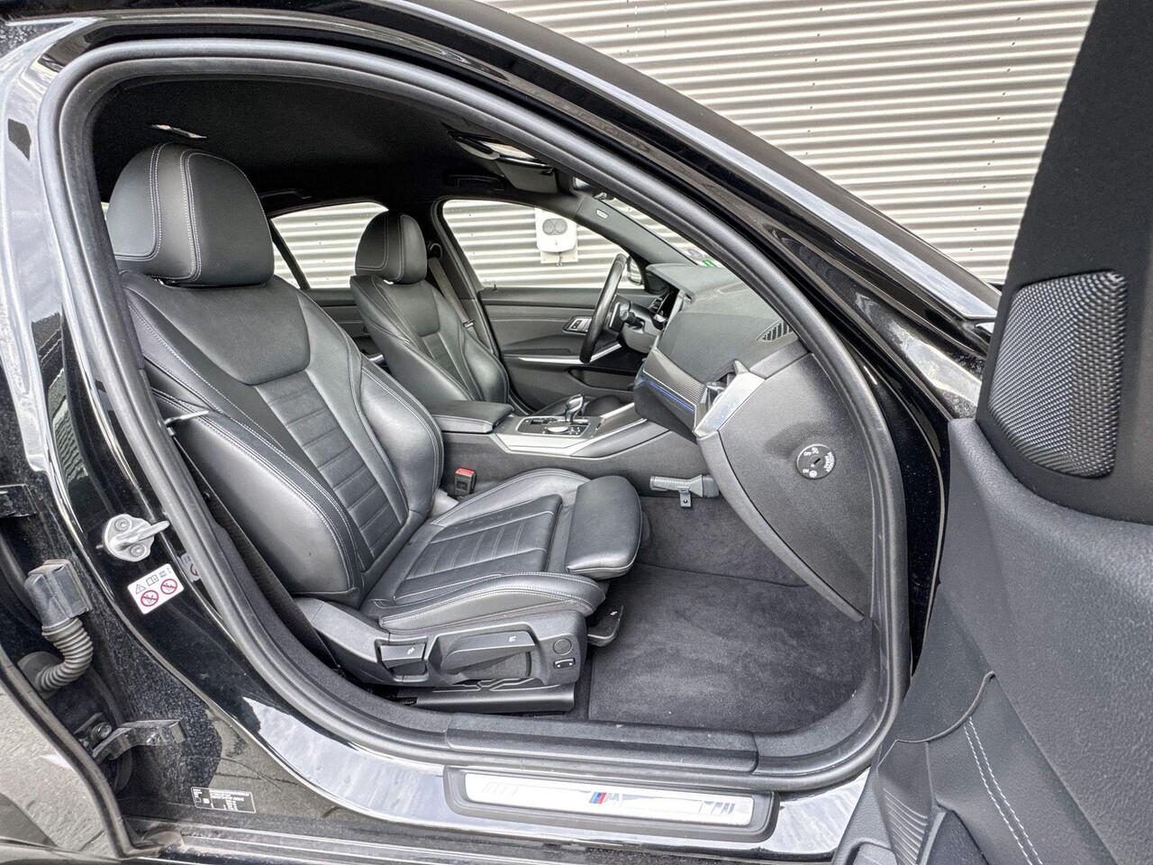 BMW 3-SERIE Sedan 320i High Executive / M Sportpakket / Audio Media Pack / Safety Pack / Parking Pack / 19 inch