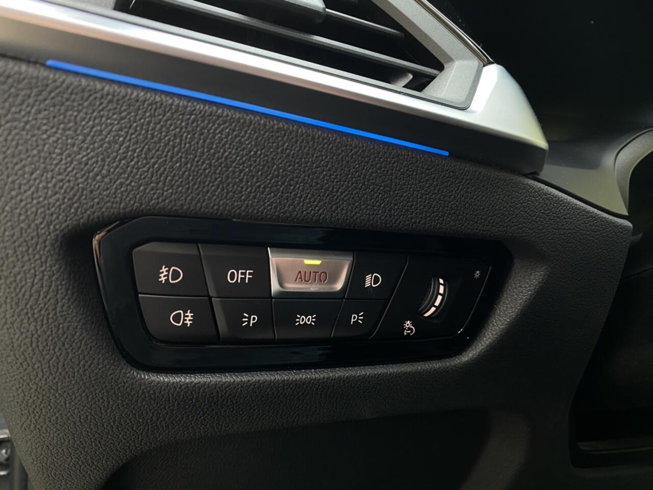 BMW 3-SERIE 320e Bns Ed.P