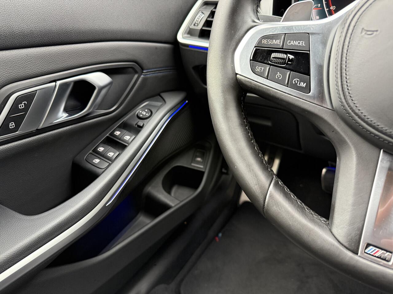 BMW 3-SERIE Touring 318i Executive Edition, 157pk M-Sport | Camera