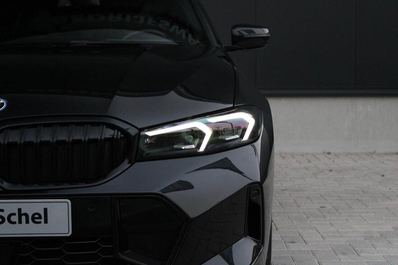 BMW 3-SERIE Touring 330e M Sport - M Sportstoelen - Pano - ACC - Keyless - H&K - Sport Remmen - Memory - SOH waarde 96% - Rijklaar