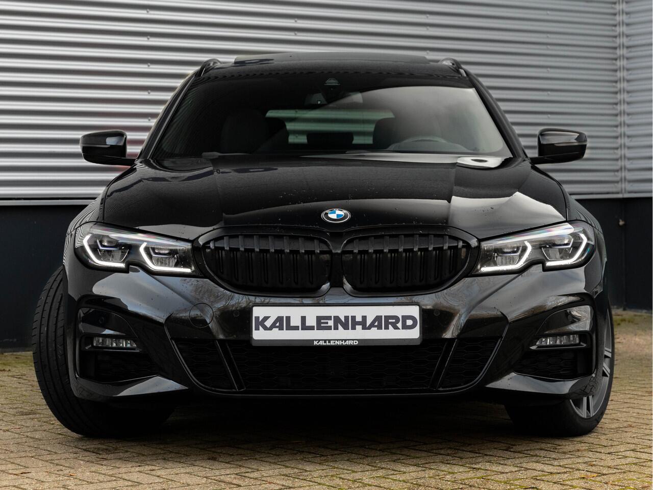 BMW 3-SERIE Touring 330e M-Sport - Pano - Trekhaak - Harman Kardon - Lasers - Head-Up