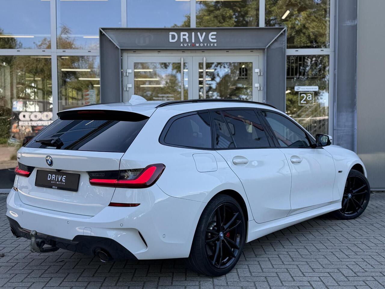 BMW 3-SERIE Touring 320e xDrive High Ex M-Sport|SOH92%|Pano|Laser|M-seats|Memory|CoPilot|HiFi|HUD|Trekhaak