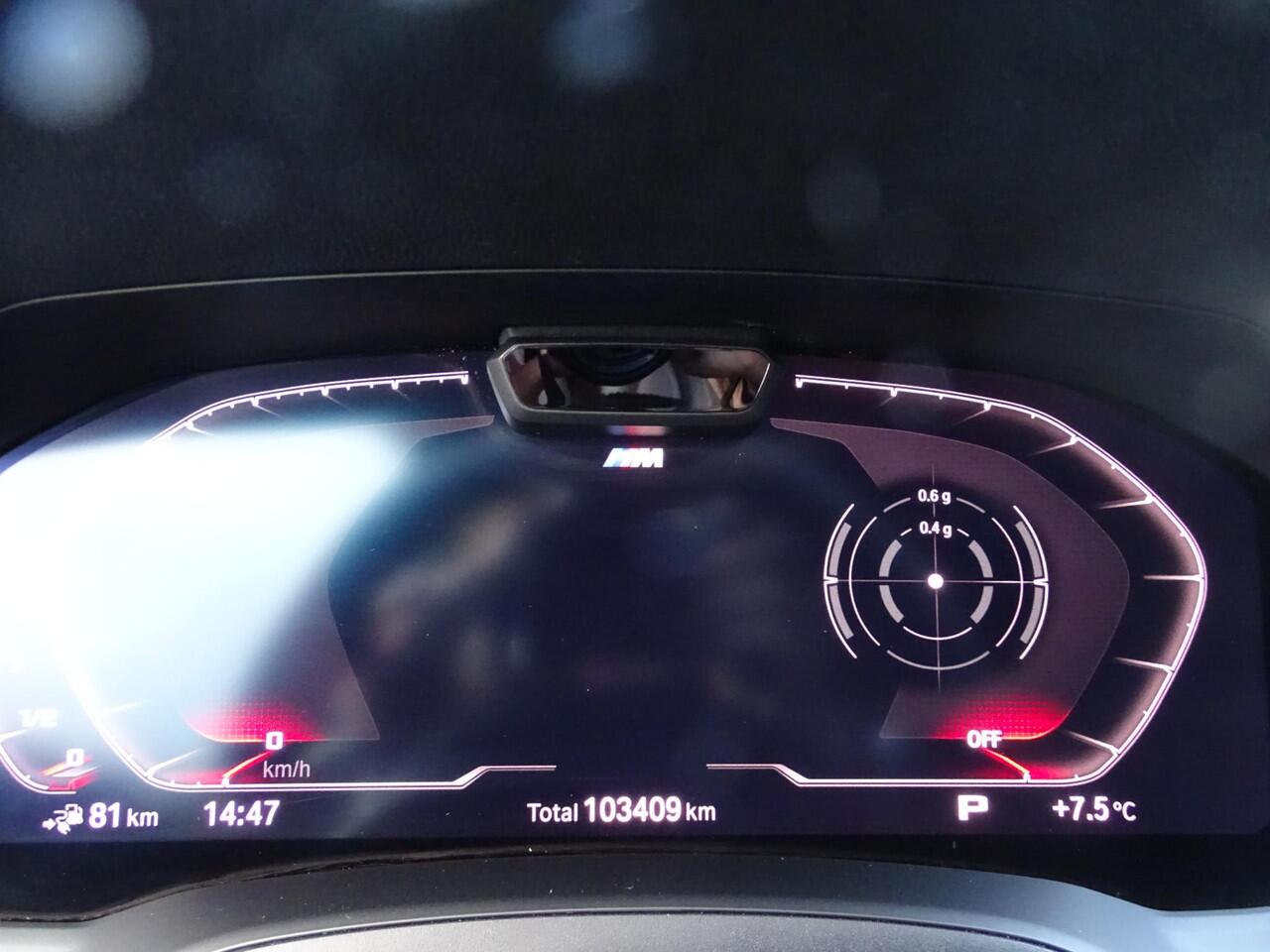 BMW 3-SERIE 330e High Executive M-SPORT | SPORT INTERIEUR | NAVIGATIE | PANORAMADAK | CAMERA | ELEKTRISCHE STOELEN | HEAD UP DISPLAY | STOELVERWARMING | PARKEERSENSOREN | LEDER | KEYLESS |